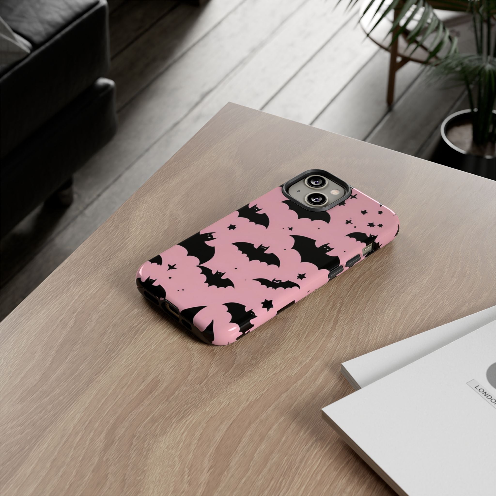Pink Bat Pattern Tough Phone Case — Cute Halloween Bat Wings Design